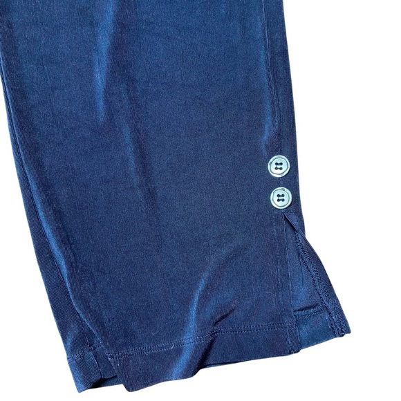 Chico’s Travelers Women’s Wide Leg Cropped Pull On Pants Size XS Navy Comfy - Picture 2 of 6